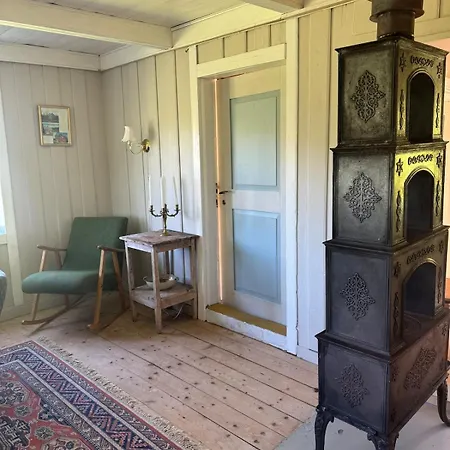 Holiday home Magdastu Pa Romstad Gard Hoylandet