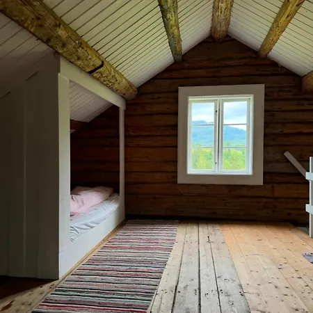 Magdastu På Romstad Gård Feriehus *