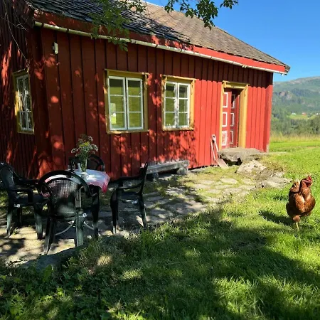 Magdastu Pa Romstad Gard Holiday home Hoylandet