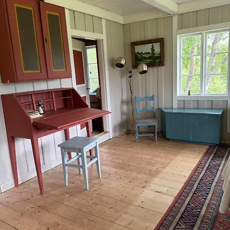 Magdastu På Romstad Gård *