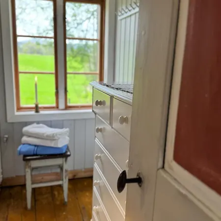 Magdastu På Romstad Gård Feriehus Hoylandet