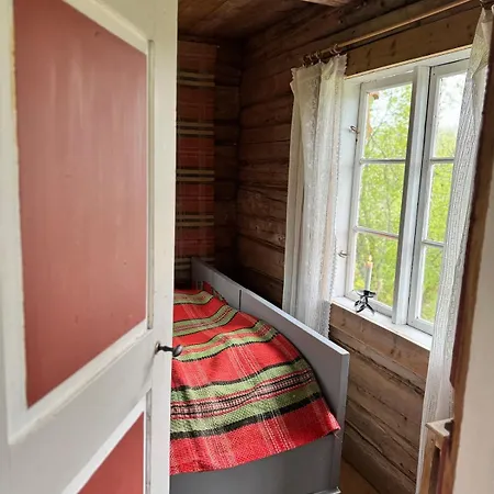Feriehus Magdastu På Romstad Gård Hoylandet