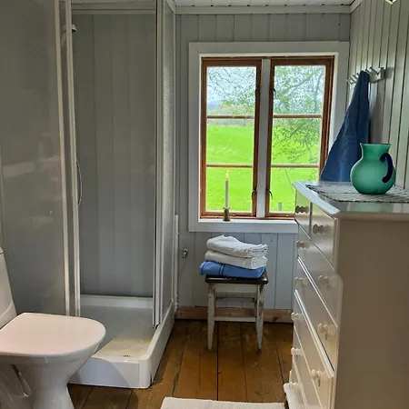 Magdastu På Romstad Gård *