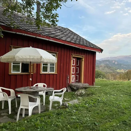 Magdastu Pa Romstad Gard * Hoylandet