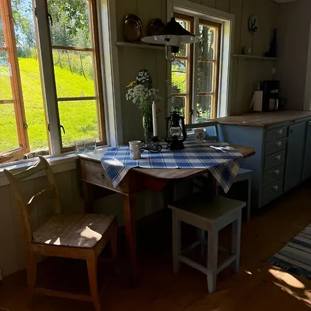 Magdastu På Romstad Gård Feriehus *