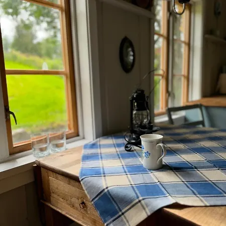 Holiday home Magdastu Pa Romstad Gard *