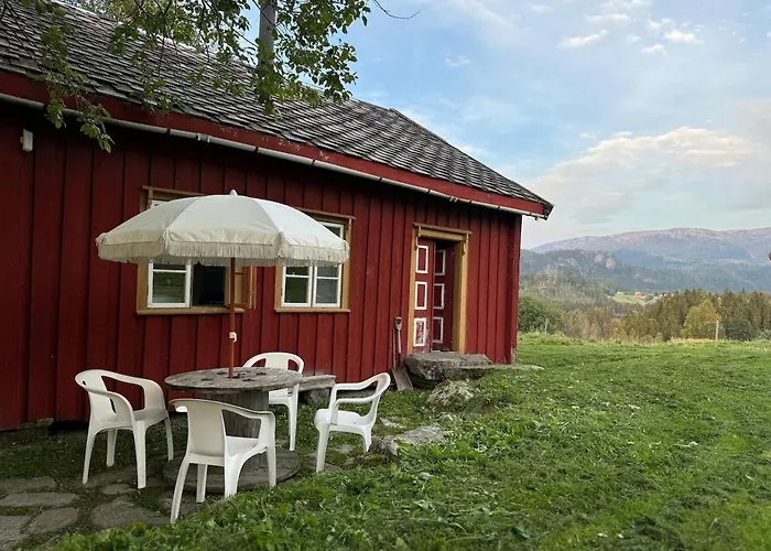 Magdastu Pa Romstad Gard * Hoylandet